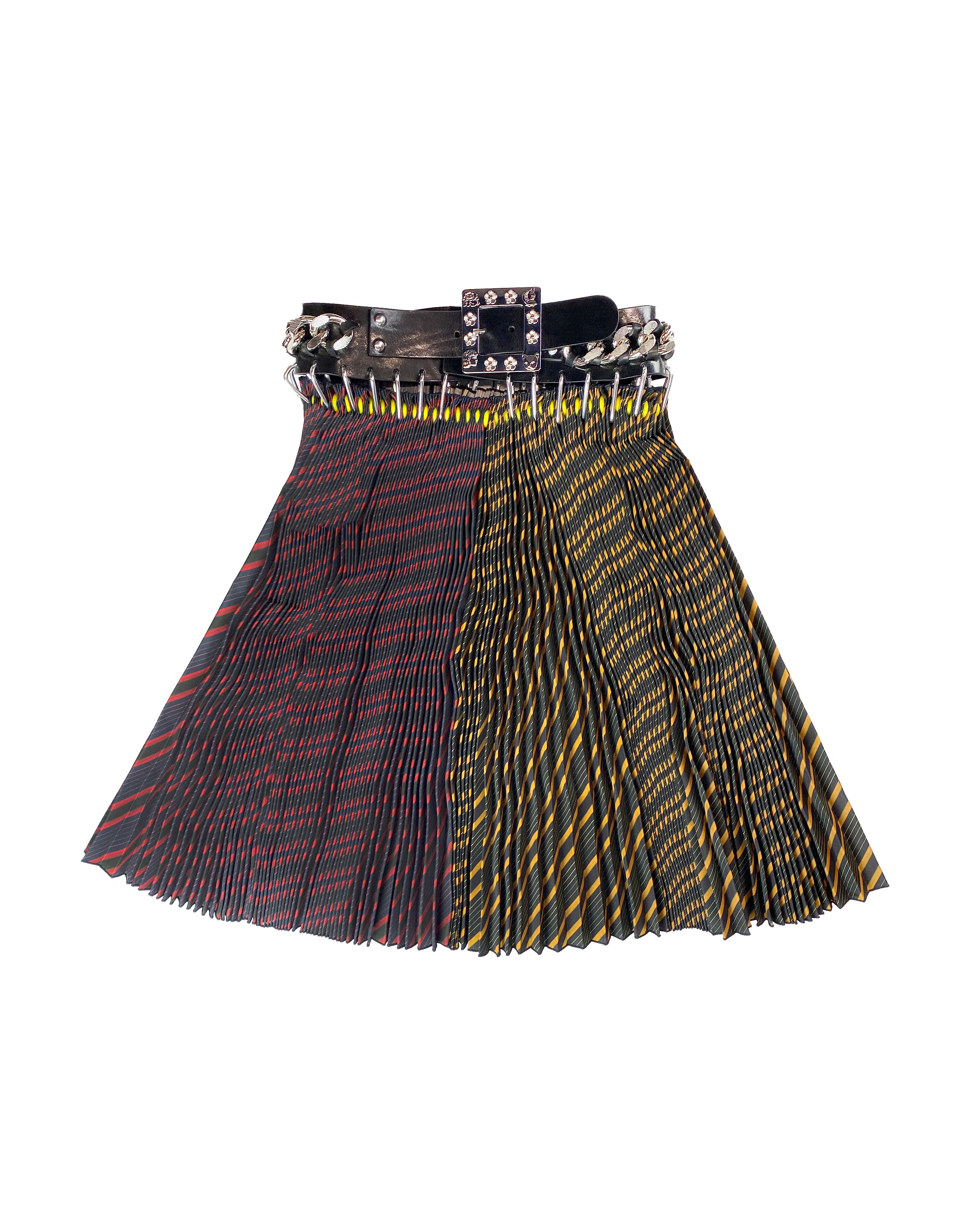 Fugen Knee Carabiner Skirt - Image 4