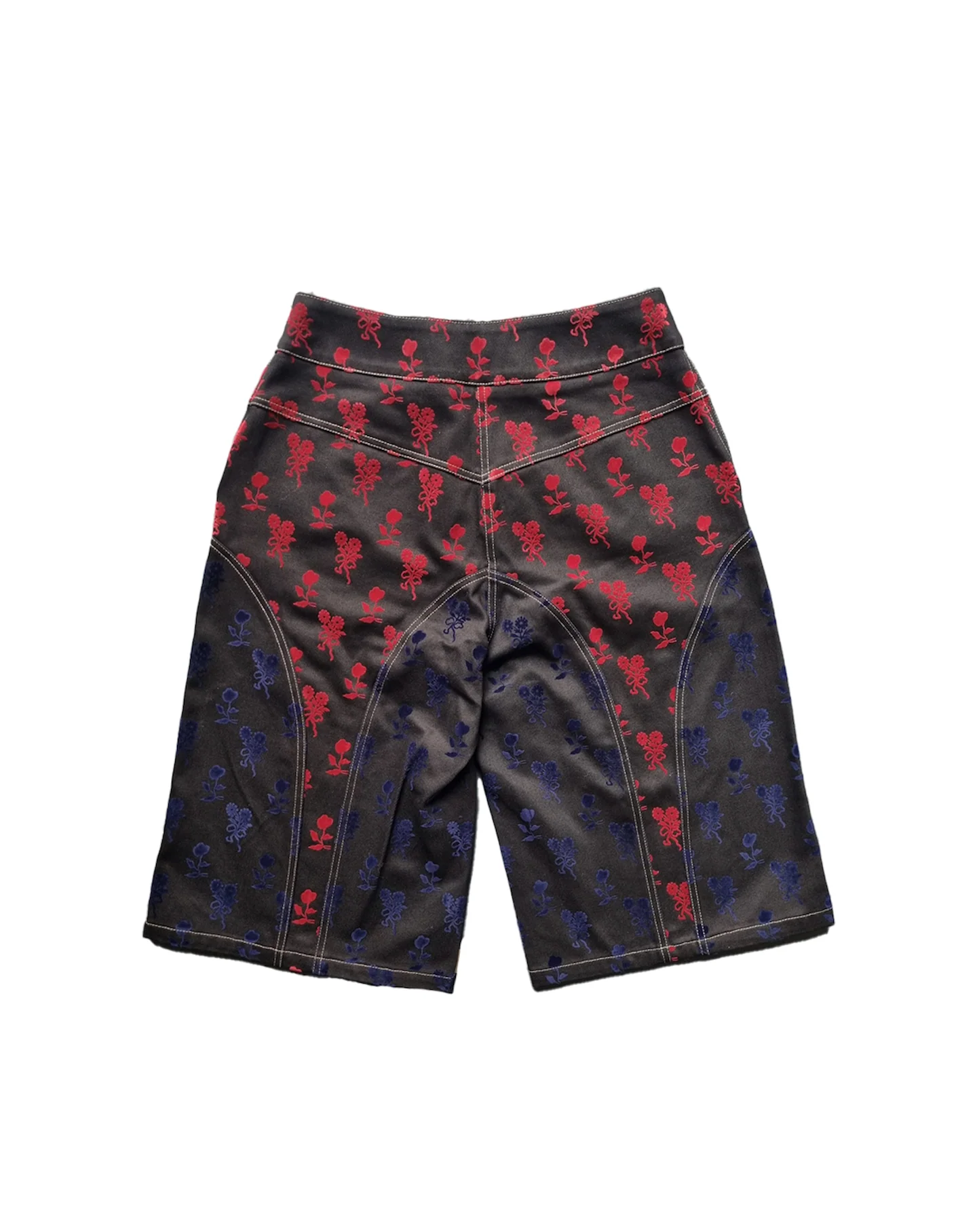 V-Shorts - Image 2